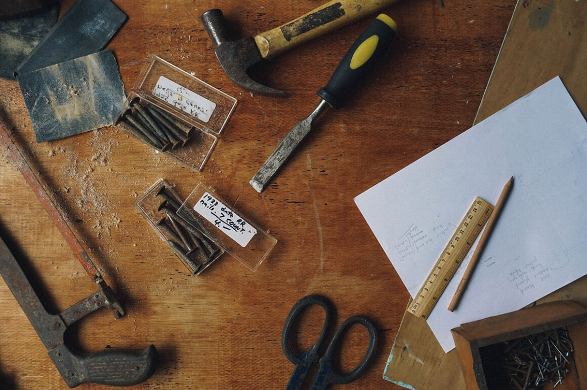 FIRST STEPS IN LEARNING DIY PROJECTS